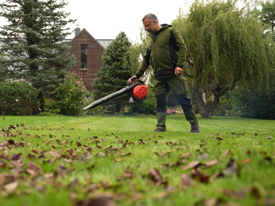 ASPIRATEUR/SOUFFLEUR À ESSENCE