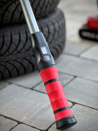 TORQUE WRENCH WINDOW TYPE 1/2" 40-220NM