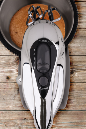 HAND MIXER 200- 250W WITH S/S BOWL