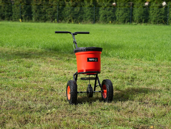 SEMINATRICE/SPANDIMATORE DA GIARDINO PER FERTILIZZANTE, SABBIA, SEMI, ROTANTE 25 KG, 23 L